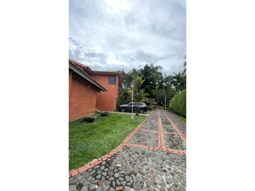 컨트리하우스 / Cali, Departamento del Valle del Cauca