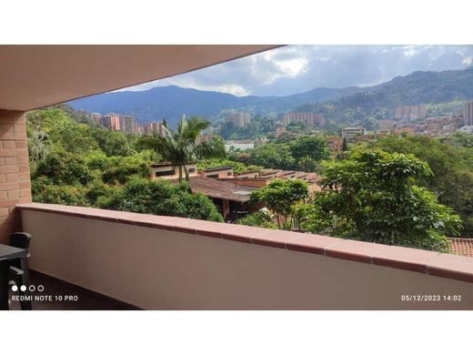 Apartment / Etagenwohnung in Envigado, Departamento de Antioquia