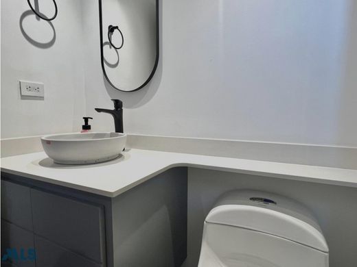 Apartment / Etagenwohnung in Medellín, Departamento de Antioquia