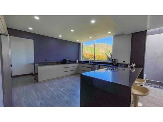 Элитный дом, Envigado, Departamento de Antioquia