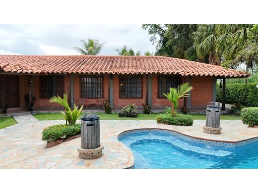 Casa de campo en Tuluá, Departamento del Valle del Cauca