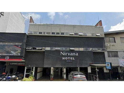 Edificio en Medellín, Departamento de Antioquia