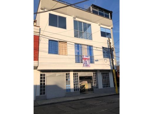 Edificio en La Tebaida, Quindío Department