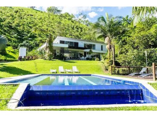 Casa de campo en Barbosa, Departamento de Antioquia