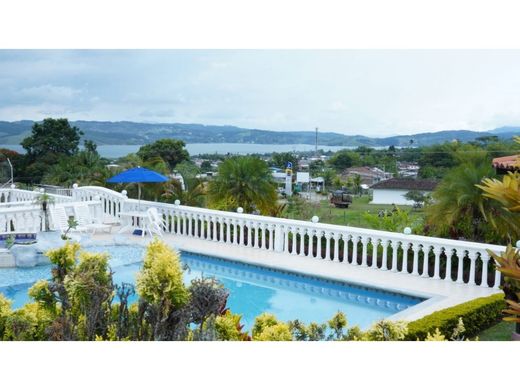 منزل ﻓﻲ El Darién, Planadas