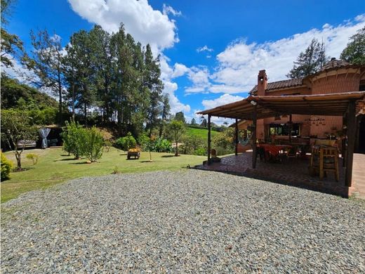 Cortijo o casa de campo en Guarne, Departamento de Antioquia