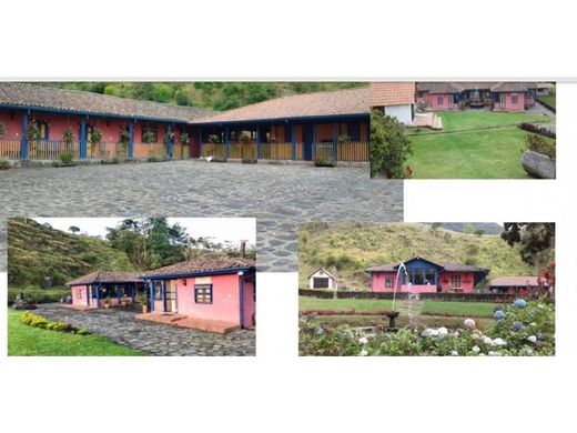 Gutshaus oder Landhaus in Pacho, Departamento de Cundinamarca