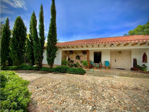 Köy evi Rionegro, Departamento de Antioquia