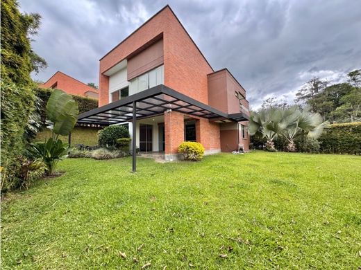 Элитный дом, Envigado, Departamento de Antioquia