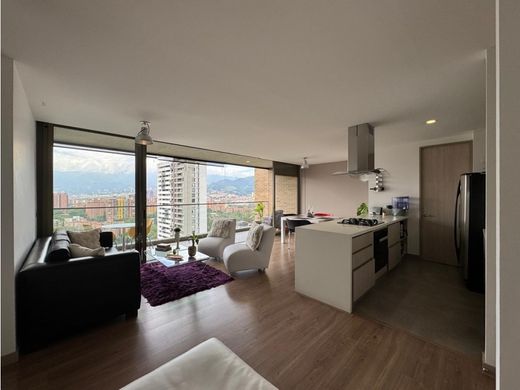 Apartment / Etagenwohnung in Envigado, Departamento de Antioquia
