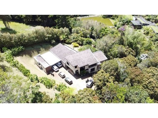 منزل ريفي ﻓﻲ Rionegro, Departamento de Antioquia