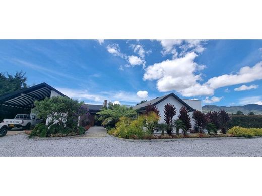 Casa de campo - Carmen de Viboral, El Carmen de Viboral