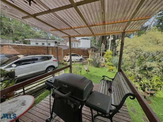 Luxe woning in Medellín, Departamento de Antioquia