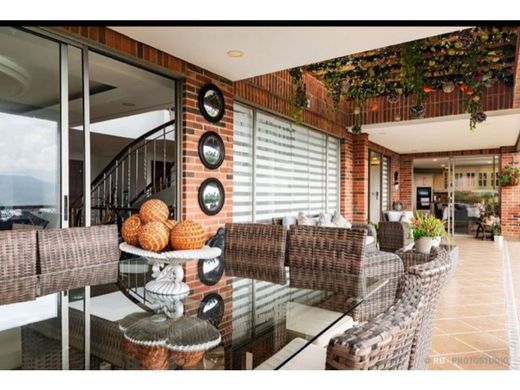 Luxus-Haus in Medellín, Departamento de Antioquia