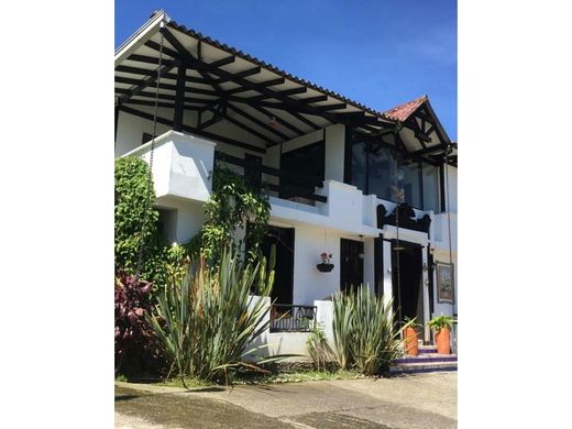 Pereira, Departamento de Risaraldaのカントリーハウス