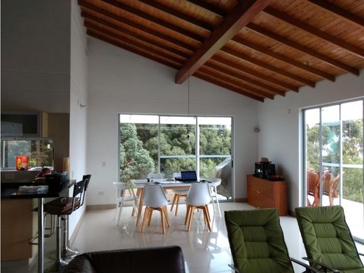 Casa de luxo - Envigado, Departamento de Antioquia