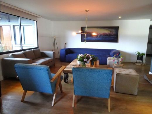 Πολυτελή κατοικία σε Envigado, Departamento de Antioquia