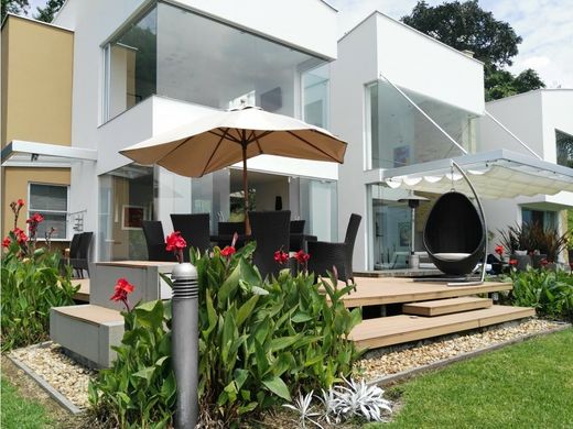 Manizales Villas And Luxury Homes For Sale Prestigious Properties In Manizales Luxuryestate Com