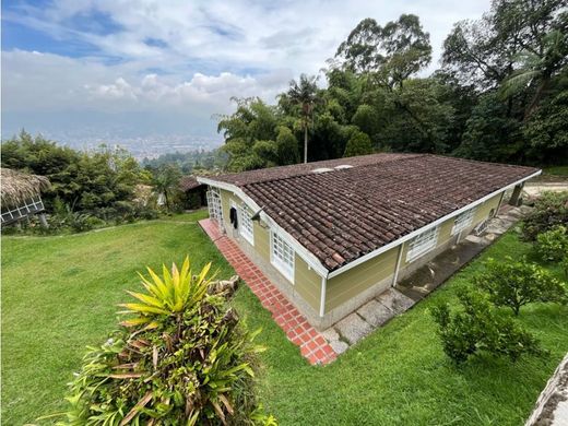 Country House in Envigado, Departamento de Antioquia