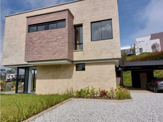 Πολυτελή κατοικία σε Μεδεγίν, Medellín