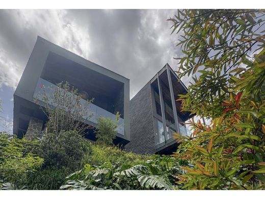 Envigado, Departamento de Antioquiaの高級住宅