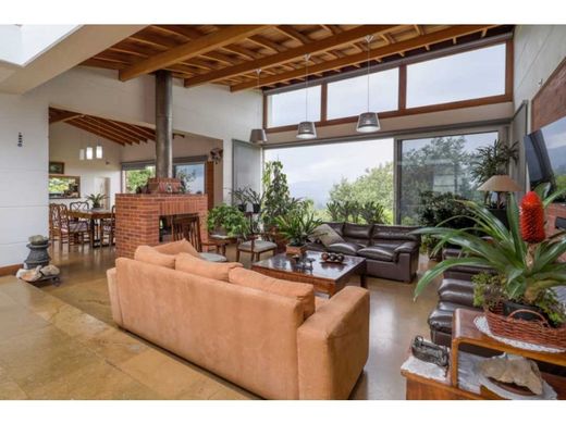 Casa de luxo - Envigado, Departamento de Antioquia