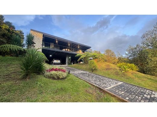 컨트리하우스 / Marinilla, Departamento de Antioquia