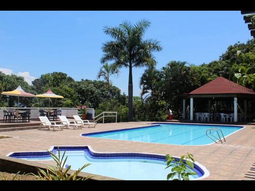 Ρουστίκ ή αγροικία σε San Jerónimo, Departamento de Antioquia