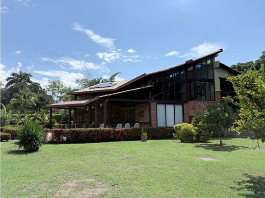 村舍/农舍  Sopetrán, Liborina