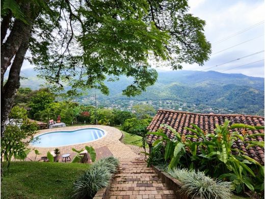 Boerderij in Cali, Departamento del Valle del Cauca