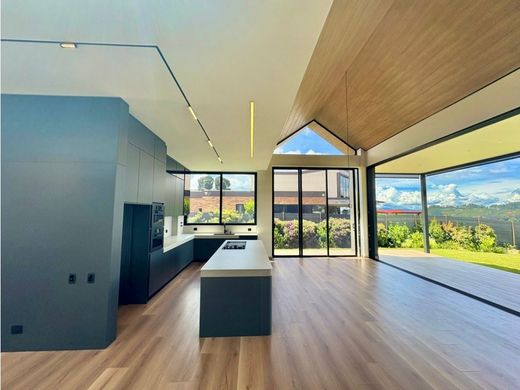 Casa de lujo en Envigado, Departamento de Antioquia