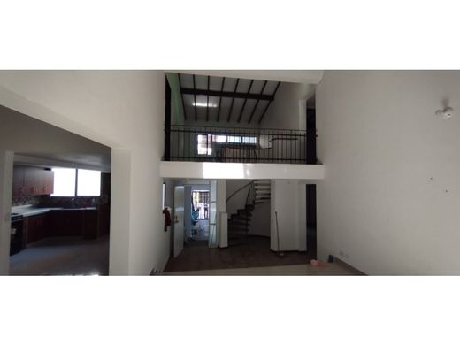 ‏קרקע ב  מדיין
, Medellín