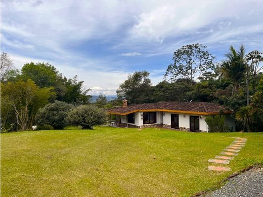 Farmhouse in La Unión, Departamento de Antioquia