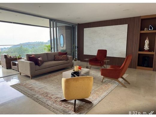 Piso / Apartamento en Medellín, Departamento de Antioquia