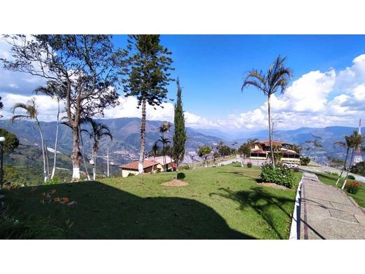 Gutshaus oder Landhaus in Bello, Departamento de Antioquia