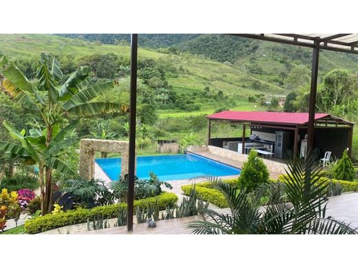 Cortijo o casa de campo en Dagua, Departamento del Valle del Cauca