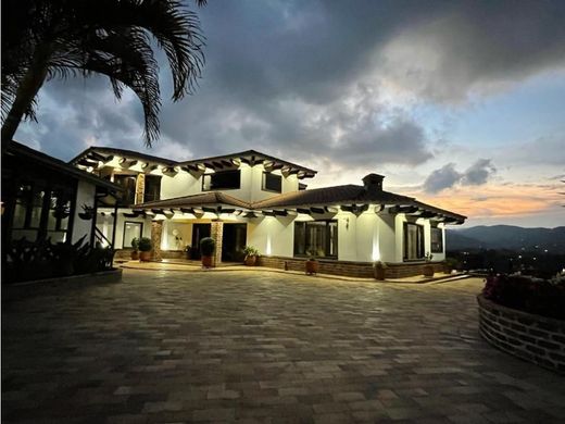 Köy evi Retiro, Departamento de Antioquia