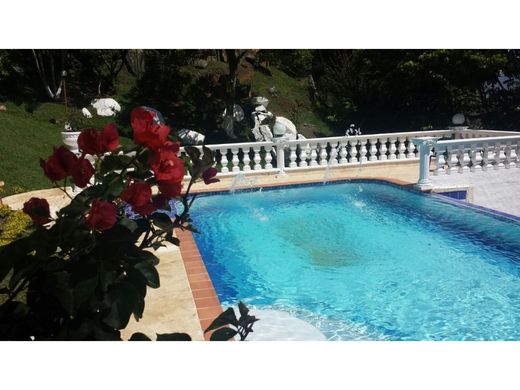 Gutshaus oder Landhaus in Copacabana, Departamento de Antioquia