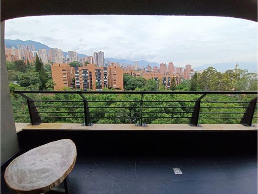 阁楼  Medellín, Departamento de Antioquia