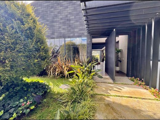 Country House in Envigado, Departamento de Antioquia