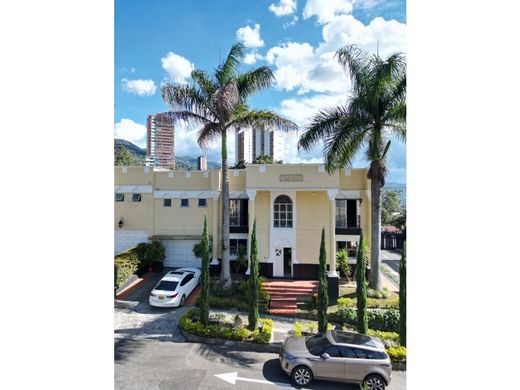 Πολυτελή κατοικία σε Μεδεγίν, Medellín