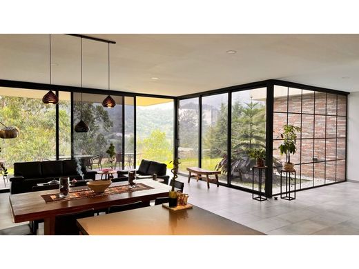 Köy evi Retiro, Departamento de Antioquia