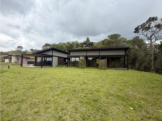 Country House in Retiro, Departamento de Antioquia