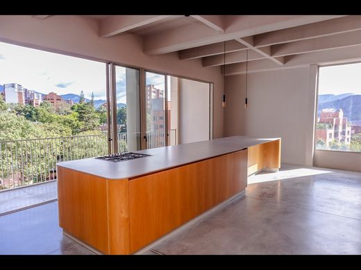 メデリン, Medellínのアパートメント