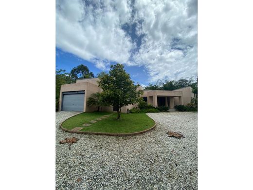 Köy evi Rionegro, Departamento de Antioquia