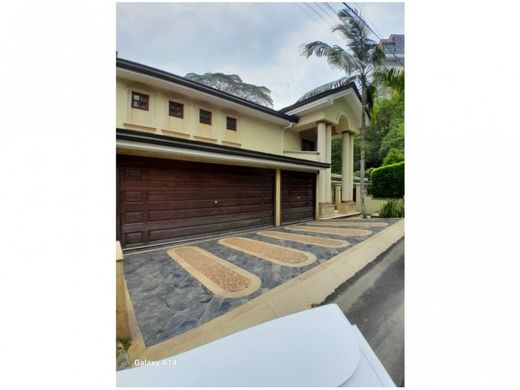 Country House in Medellín, Departamento de Antioquia