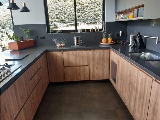 컨트리하우스 / La Ceja, Departamento de Antioquia