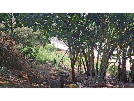 Αγροτεμάχιο σε Cali, Departamento del Valle del Cauca