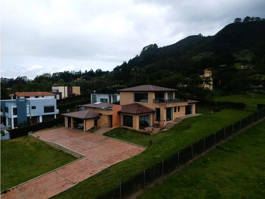 Luxus-Haus in Tabio, Departamento de Cundinamarca