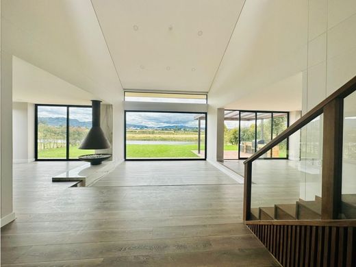 منزل ريفي ﻓﻲ Chía, Departamento de Cundinamarca